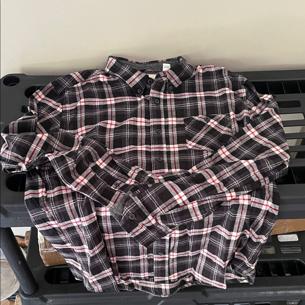 Weatherproof Black and Red Plaid Button Down Shirt